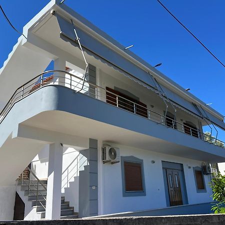 Amar Apartments Sarandë エクステリア 写真
