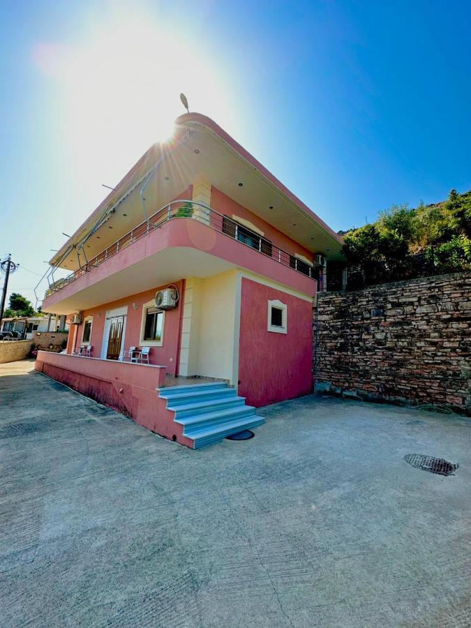 Amar Apartments Sarandë エクステリア 写真