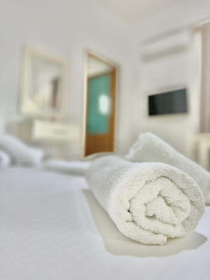 Amar Apartments Sarandë エクステリア 写真