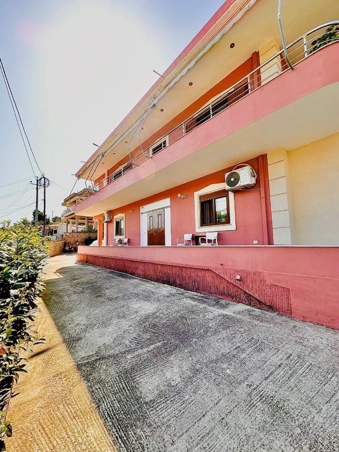 Amar Apartments Sarandë エクステリア 写真