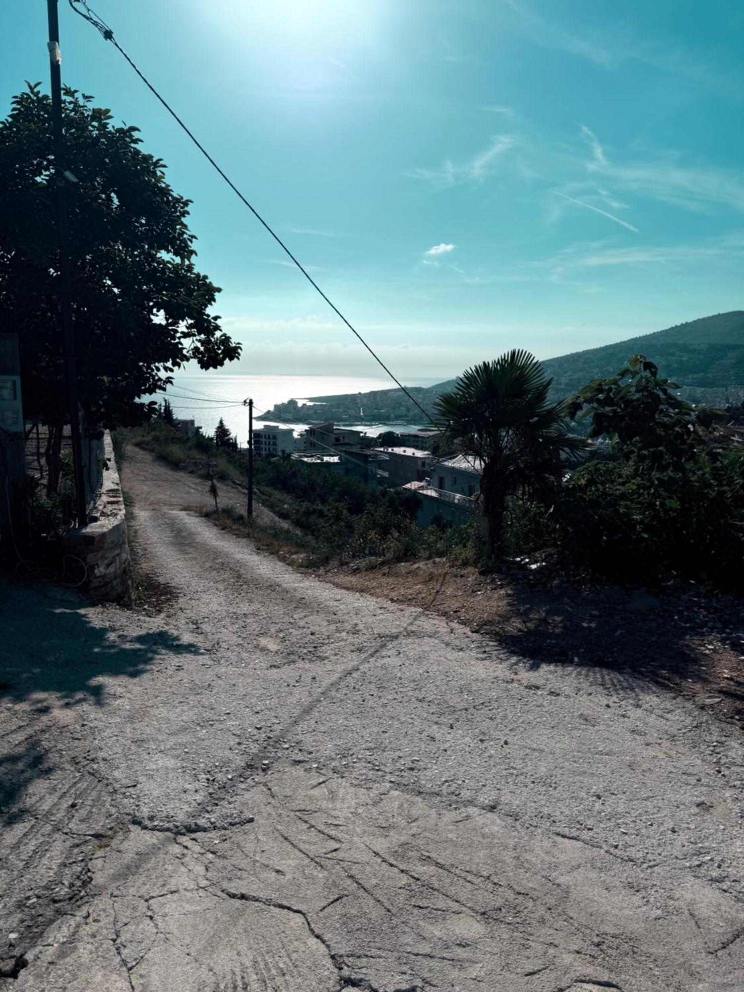 Amar Apartments Sarandë エクステリア 写真
